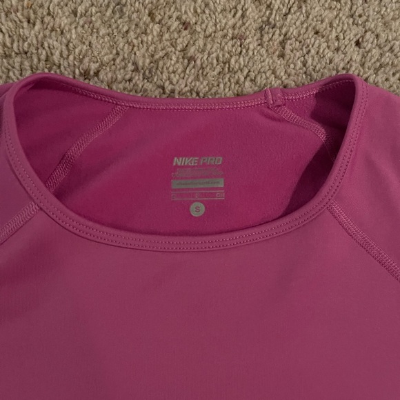 Nike pro womens top - Picture 3 of 6
